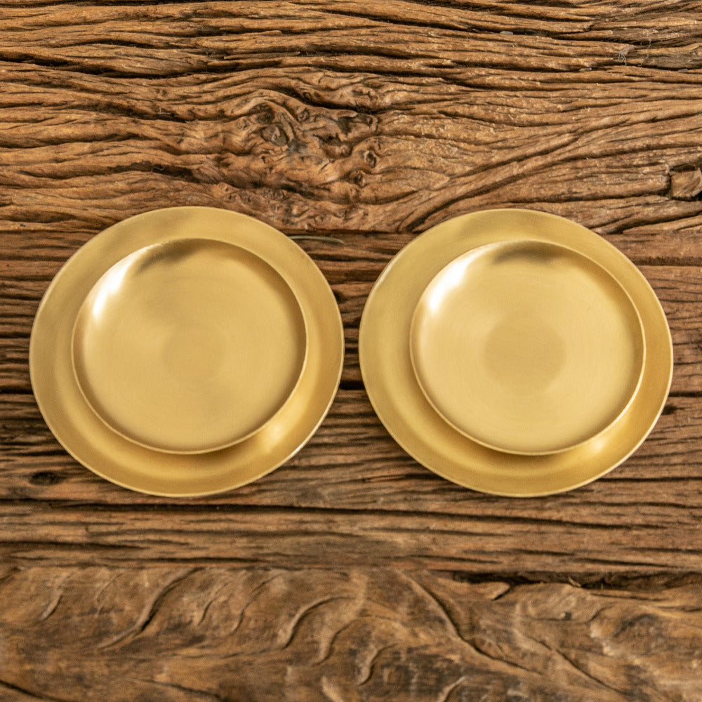 Round Brass Plates